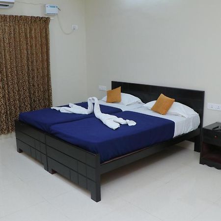 Hotel Tamilnadu -Trichy Tiruchirappalli Exterior foto